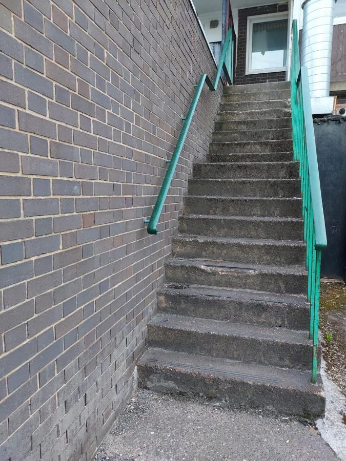 Hilltop Place Suites Near Doncaster Racecourse Exterior foto